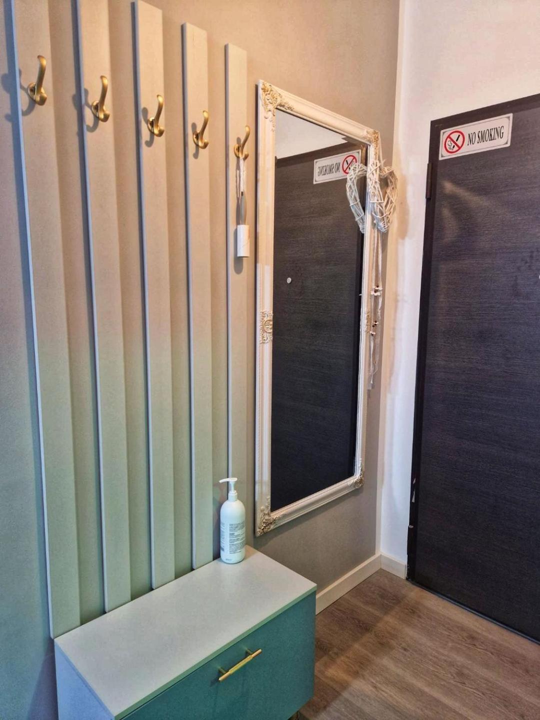 Apartamento Afi Discret Jacuzzi Bucarest Exterior foto